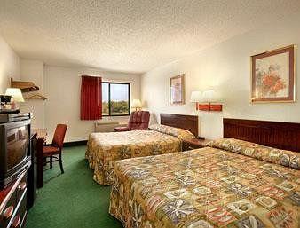Super 8 By Wyndham Bowling Green Zimmer foto